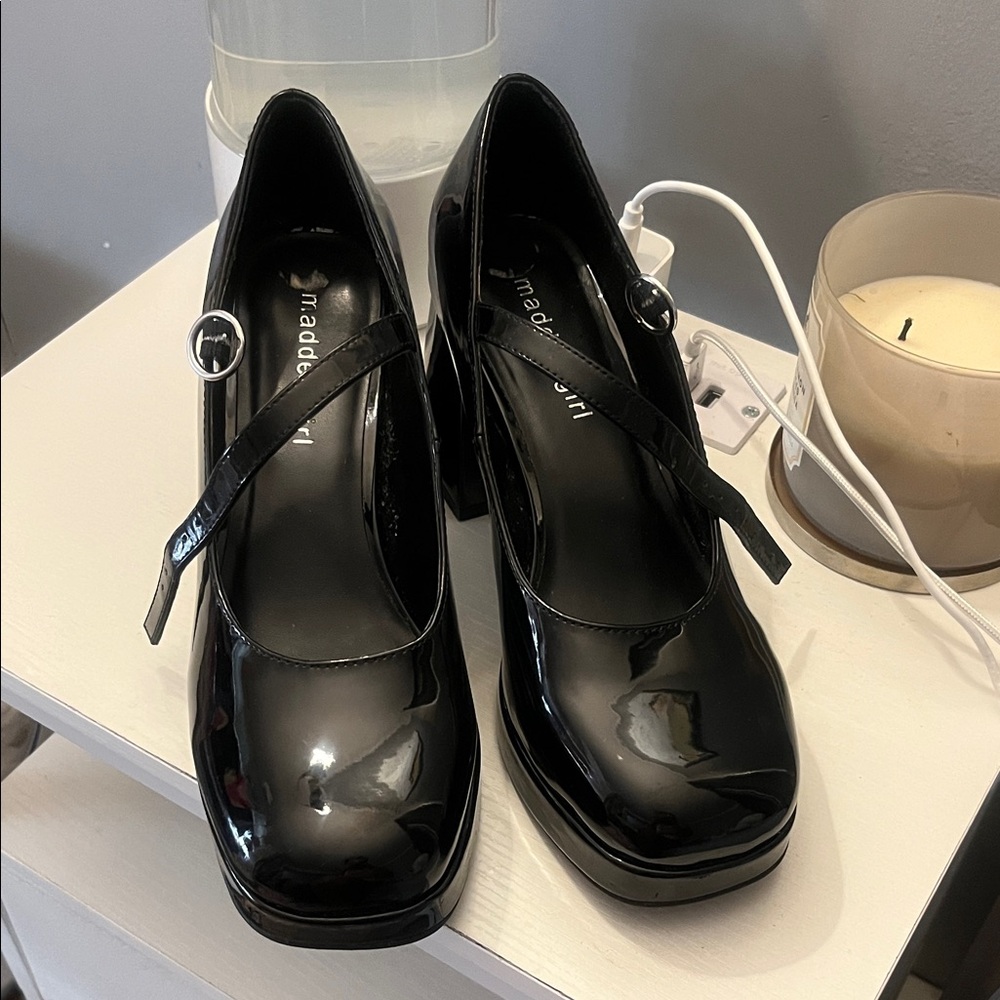 Madden Girl Glossy Black Flats